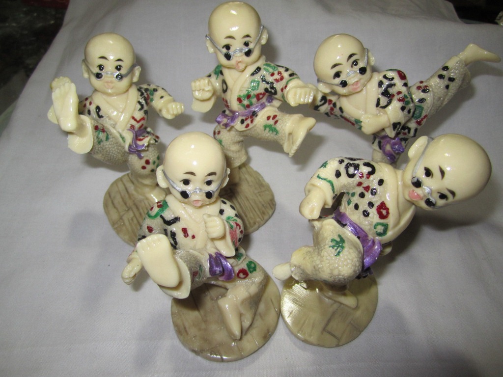 少林十功夫和尚 功夫小子 中国功夫 一套10个树脂工艺品