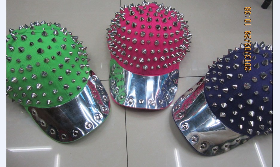 韩欧美风朋克街舞帽子平檐棒球帽金属柳丁钉子尖头嘻哈帽子潮