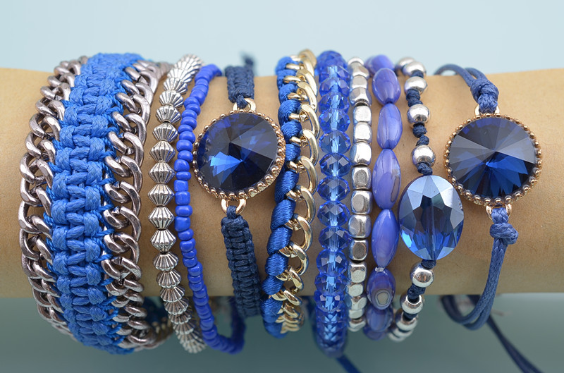 浙江金华欧美流行风尚 l蜡线手工编织合金镶蛋形宝石手链组合式混搭款