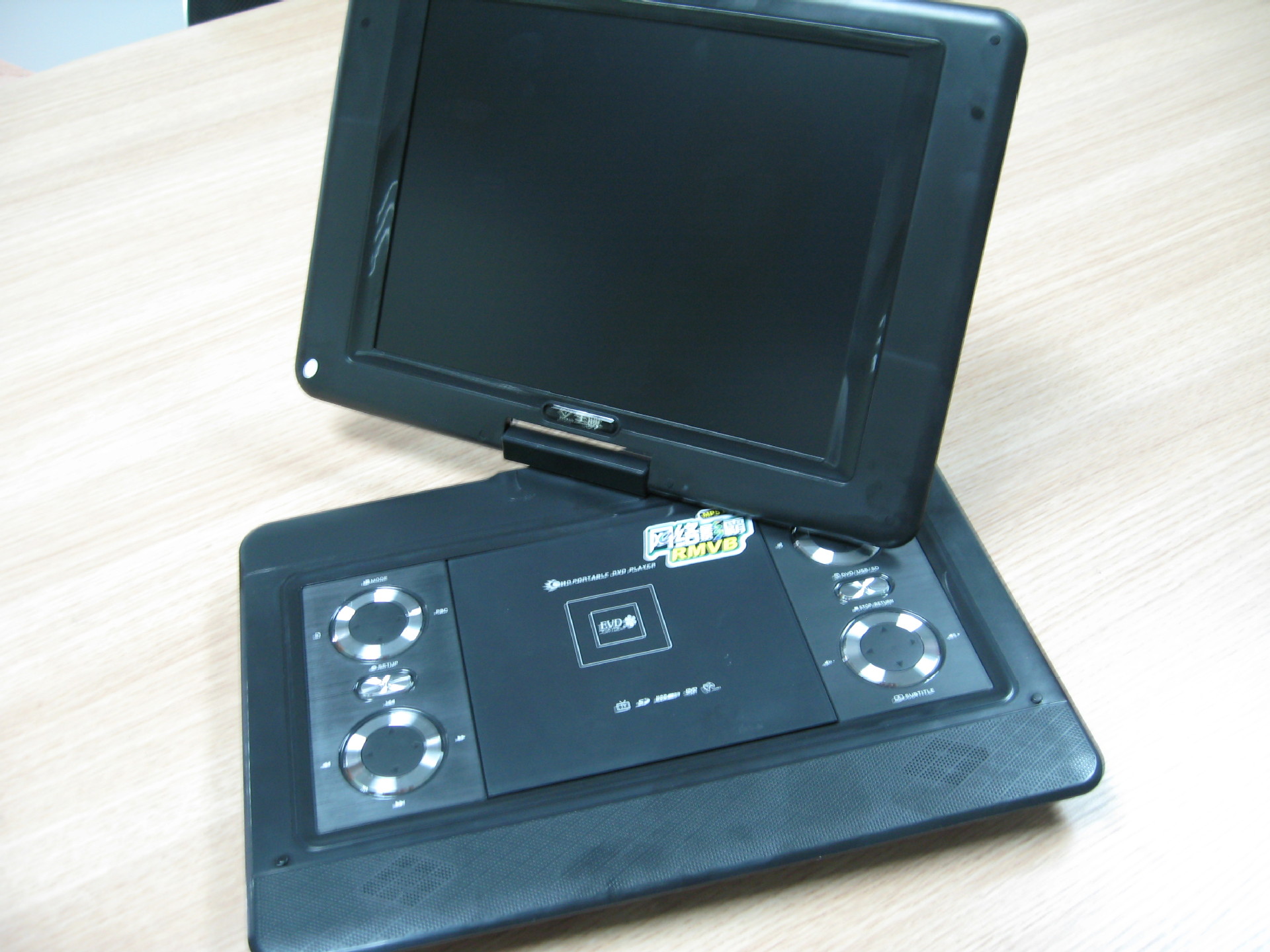 火爆热卖 1408-12寸 便携式移动dvd 高清3d视频播放器电视带游戏