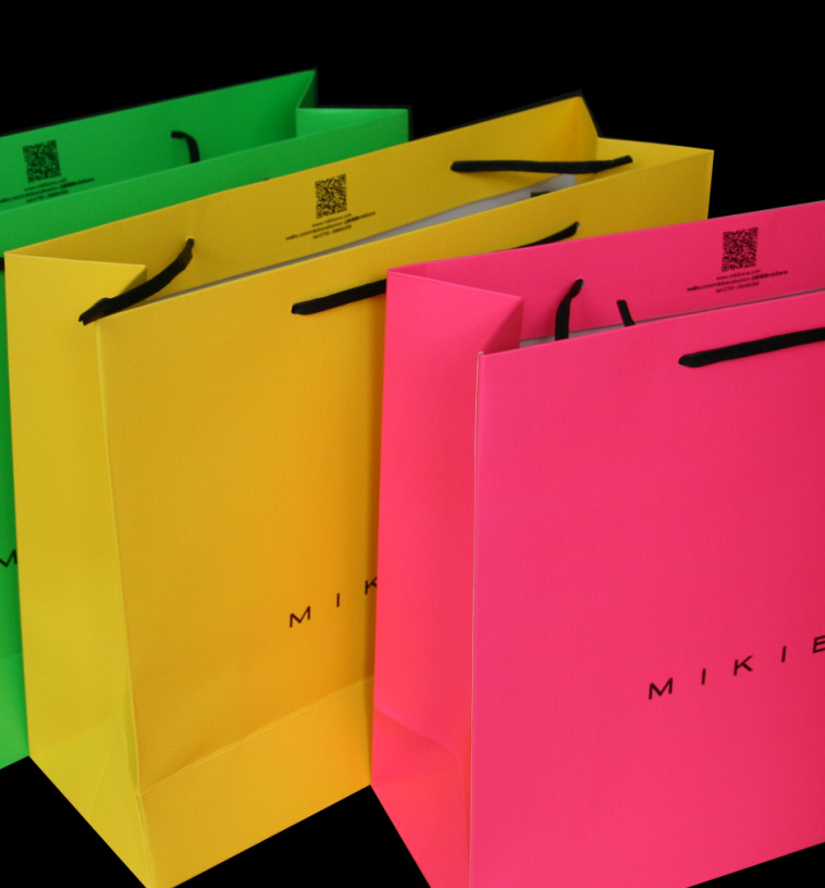 厂家批发优质礼品纸袋 创意手提纸袋 义乌纸手提纸袋 牛皮纸袋