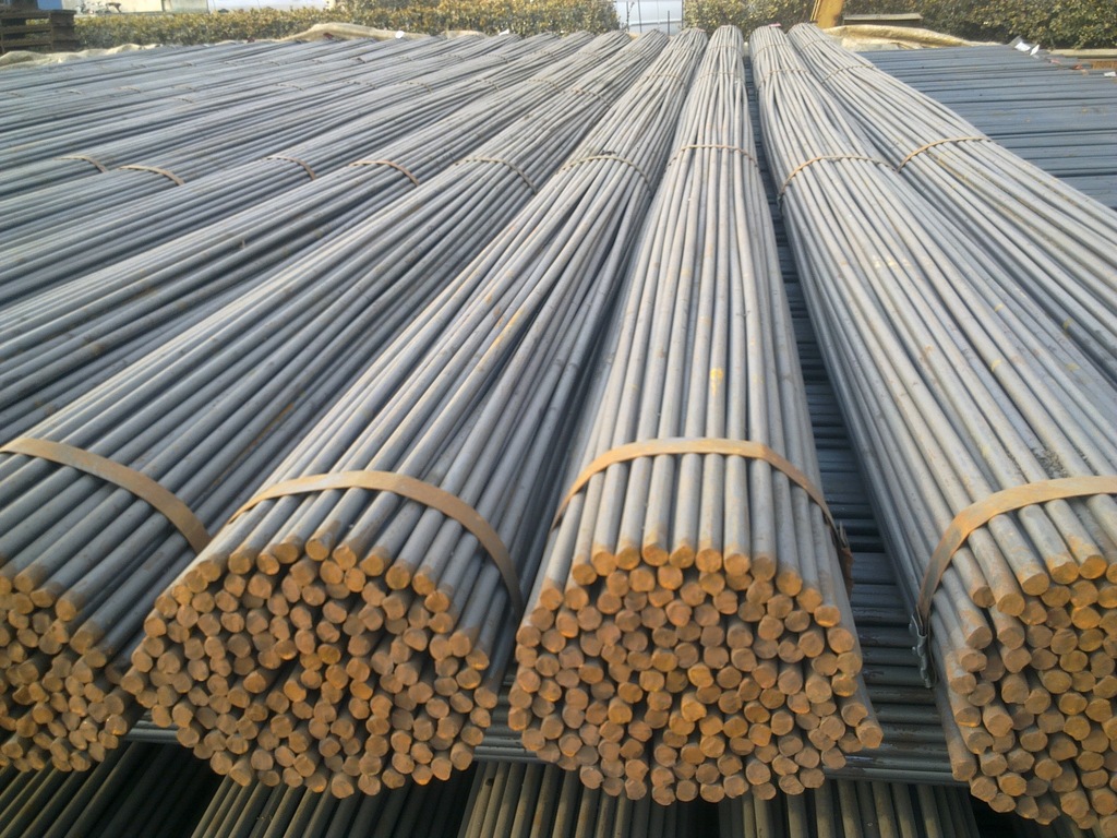 有现货,山东德利发钢厂主要生产hpb300及235材质12,14,16,18圆钢,山东