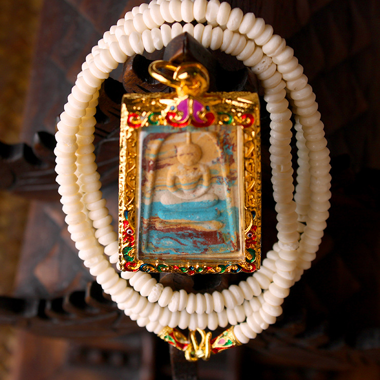 泰国龙婆坤大师弟子 崇迪牌 中模 佛牌之王 助事业 避险挡灾