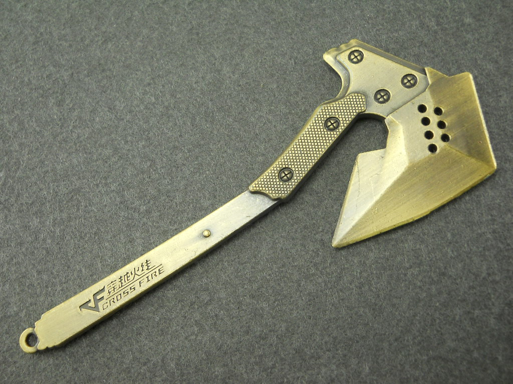 厂家直销穿越火线cf 各种颜色战斧 军事摆饰(未开刃)