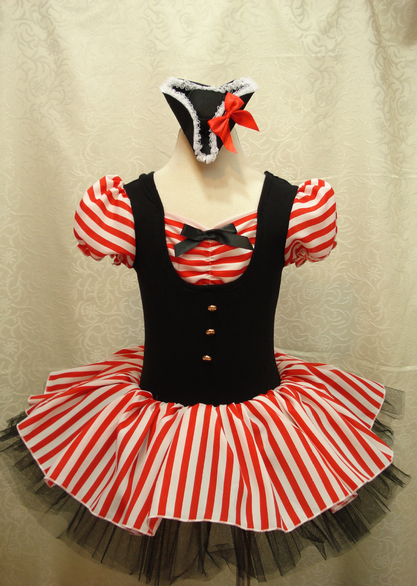 供应批发外贸女童海盗个性 裙舞蹈裙演出服girl dancing dress