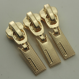 金属合金箱包拉片图片_金属合金箱包拉片图片大全 - 阿里巴巴海量精选