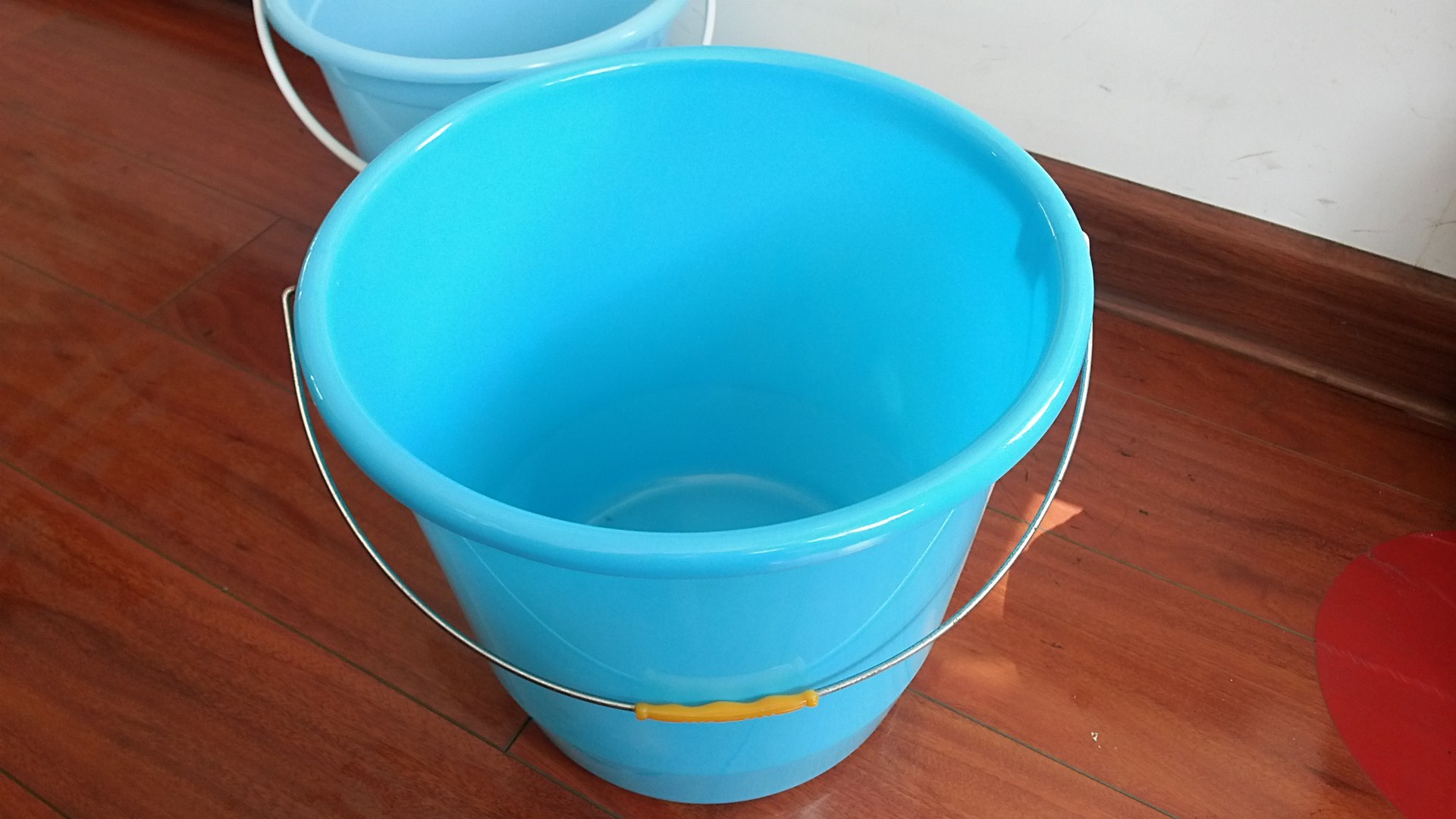 16l塑料桶,厂家直销,量大颜色可自订生产