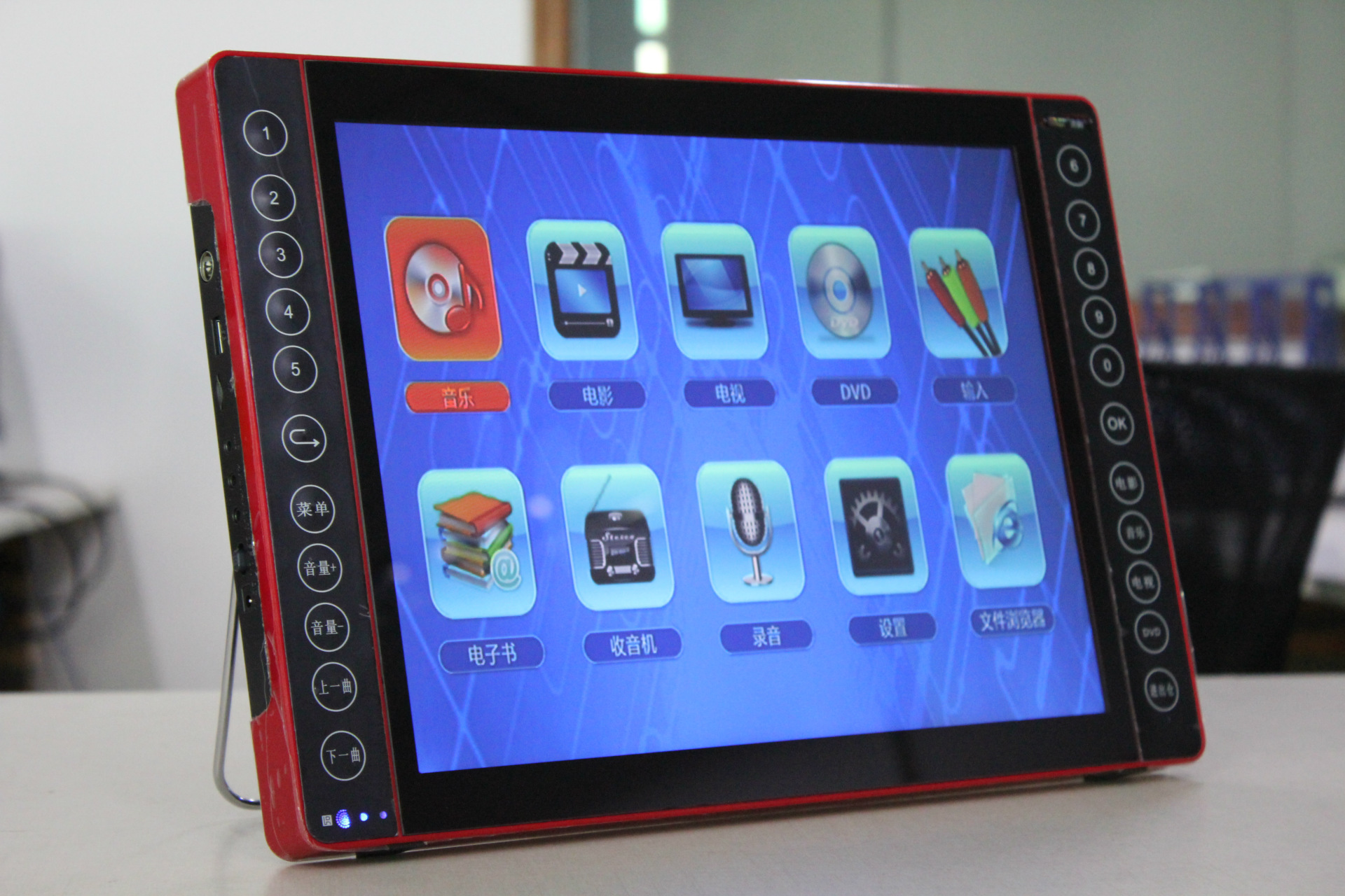 sast/先科v26 19寸看戏机老人唱戏机带移动dvd广场舞视频播放器21