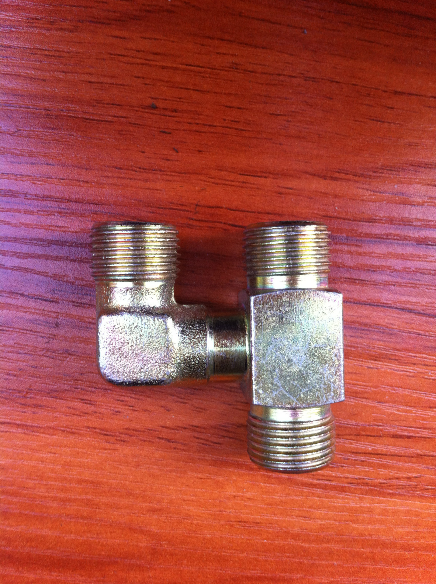 液压三通弯管接头 油管接头 液压接头 挖掘机接头 石油管道接头