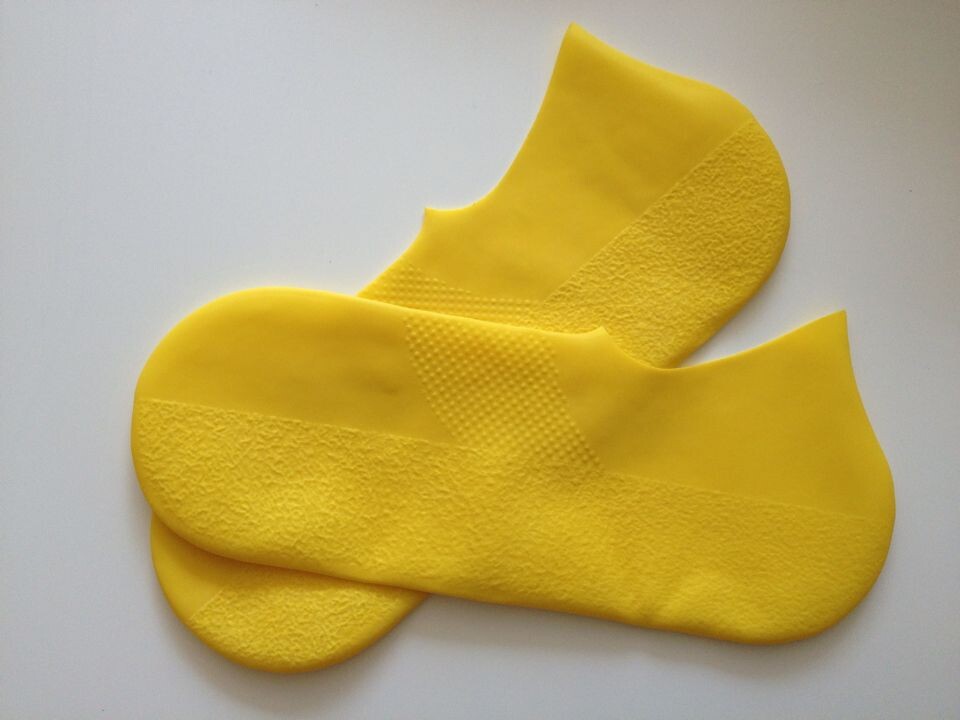 厂家生产销售乳胶防滑水袜