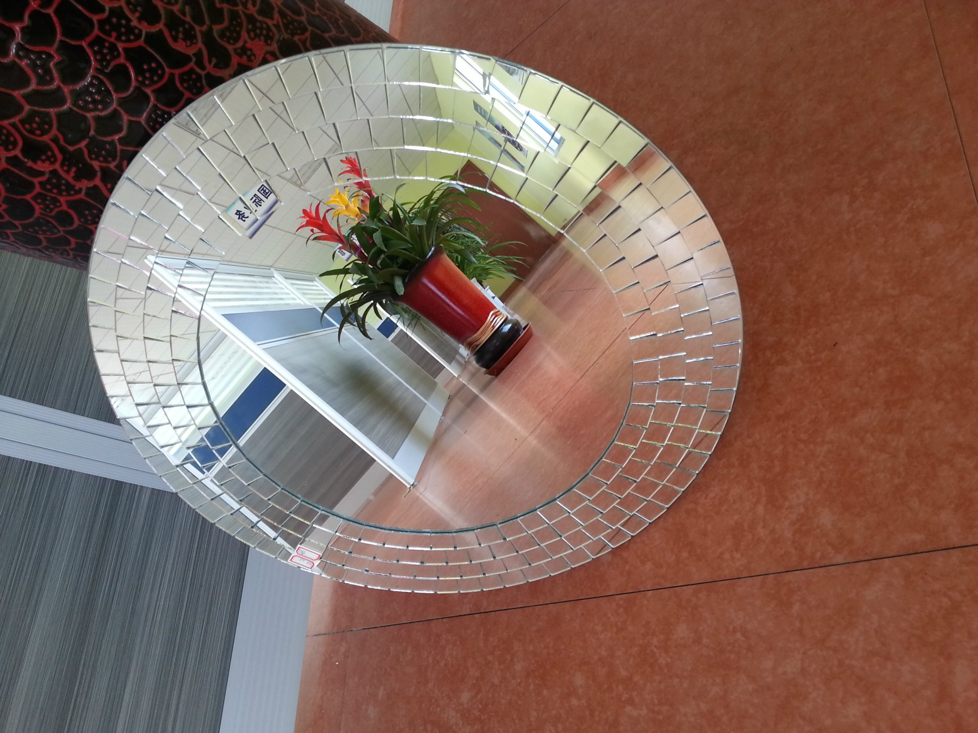 厂家定做加工卫生间洗漱镜子 磨斜边卫浴镜