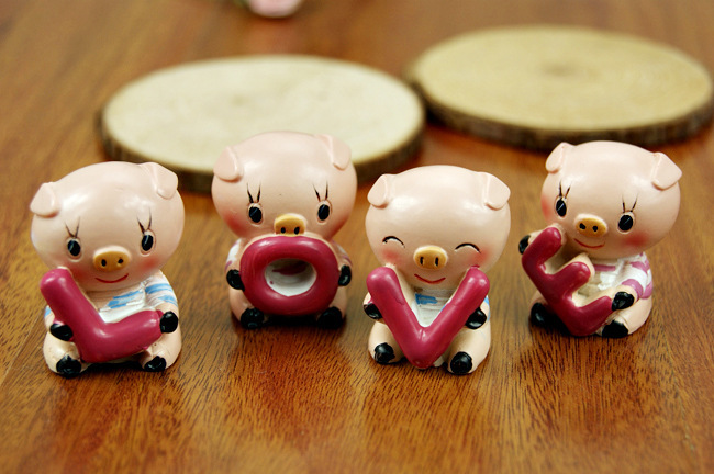 亲亲我爱你 双猪摆件家居日通送亲戚送闺蜜礼物