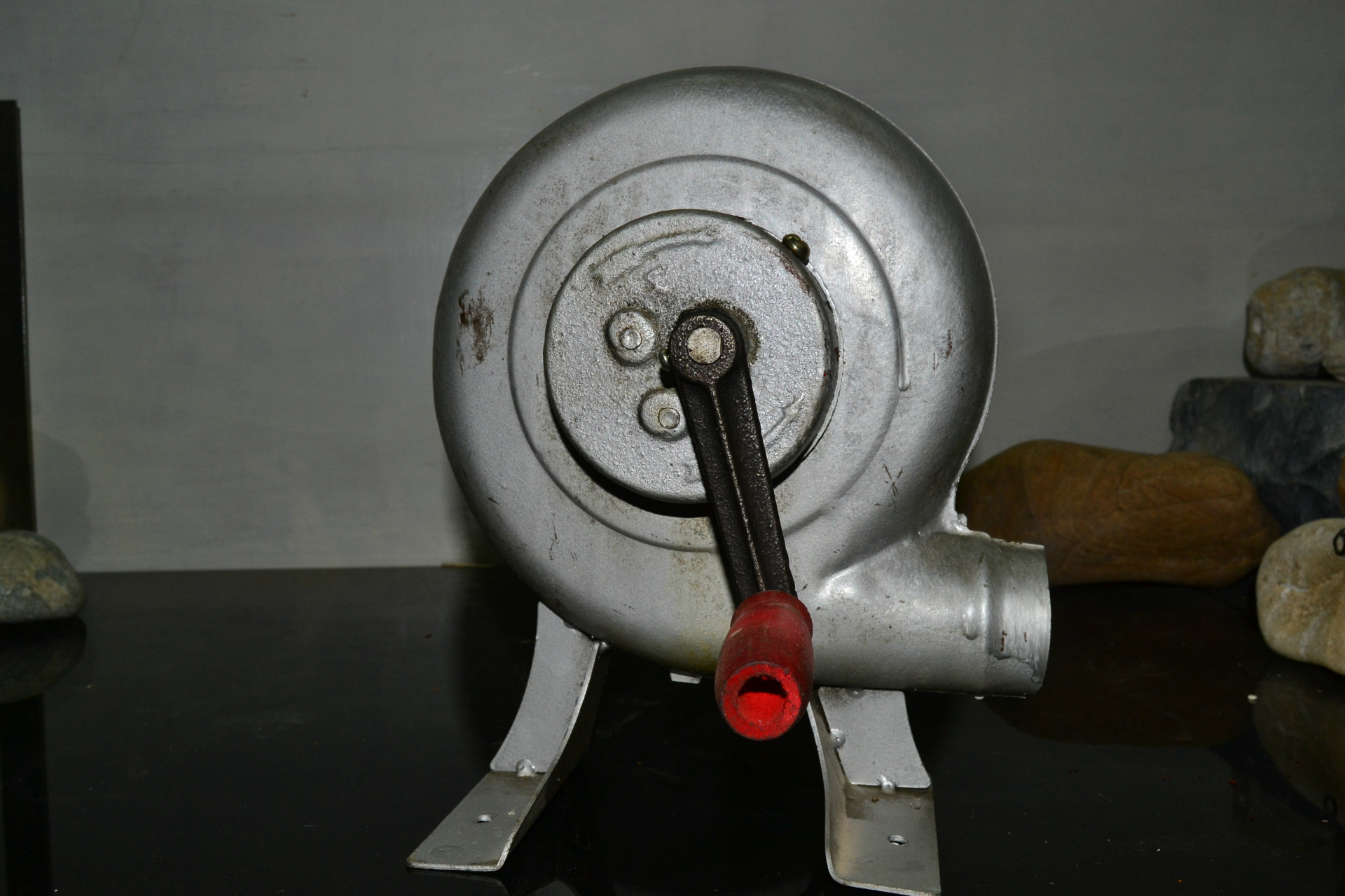 【手摇吹风机250w 手摇鼓风机 手摇吹风机 野炊烧烤必备】河北保定