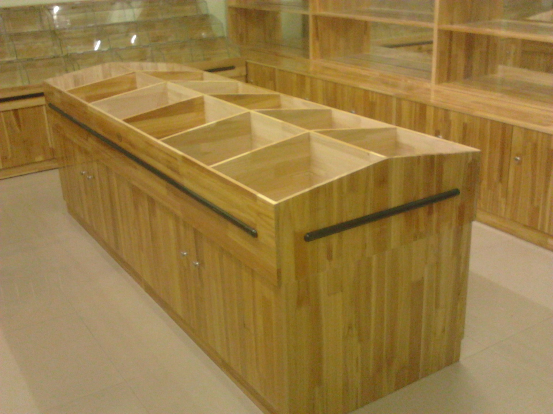 专业加工定做各类超市货架超市蔬菜展示柜干果散货展示柜