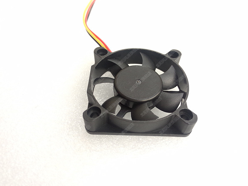 深圳龙阳风源工厂直销5010 3pin 含油轴承风扇