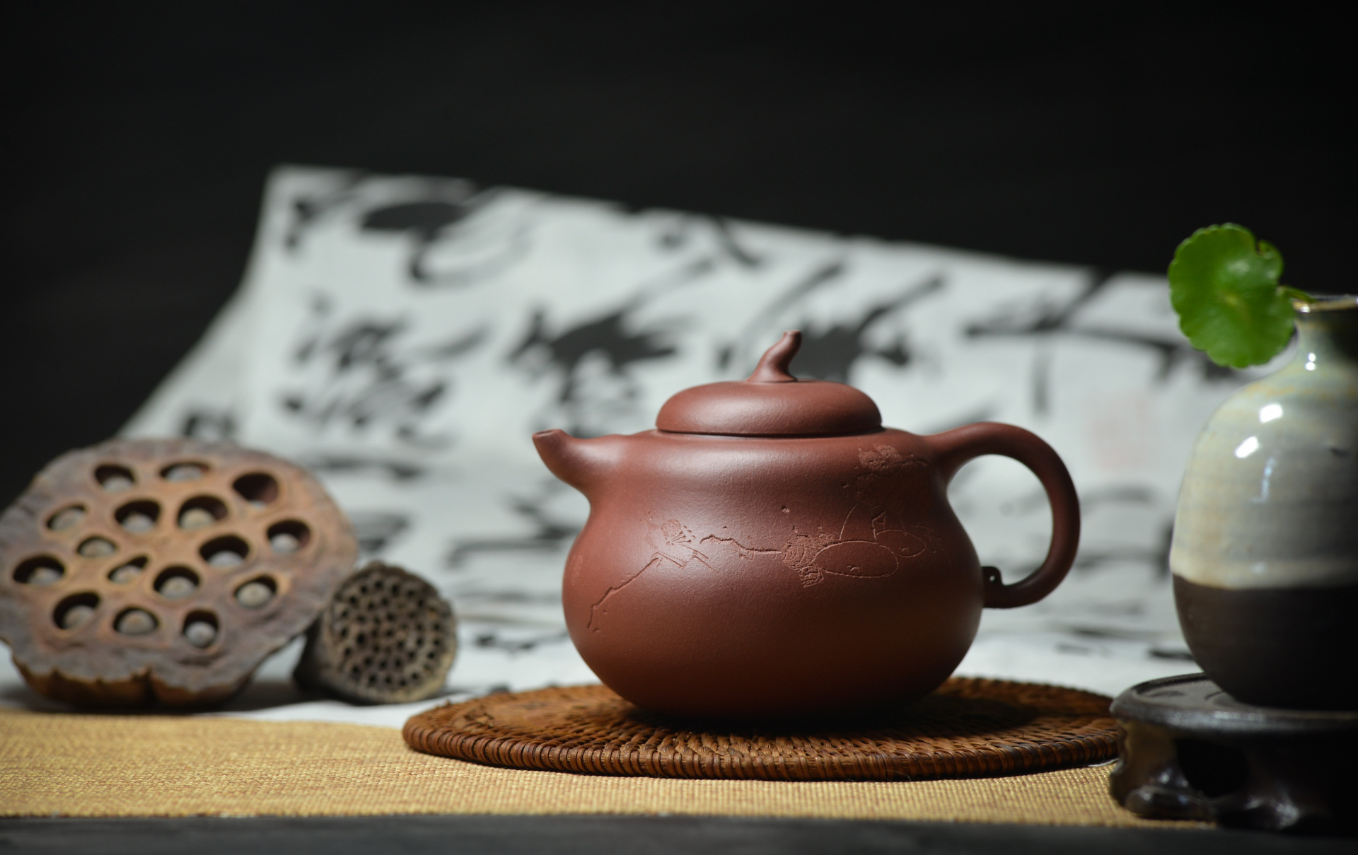 江苏无锡御龙紫砂 厂家直销原矿紫泥陶刻葫芦紫砂茶壶 茶具礼品套装