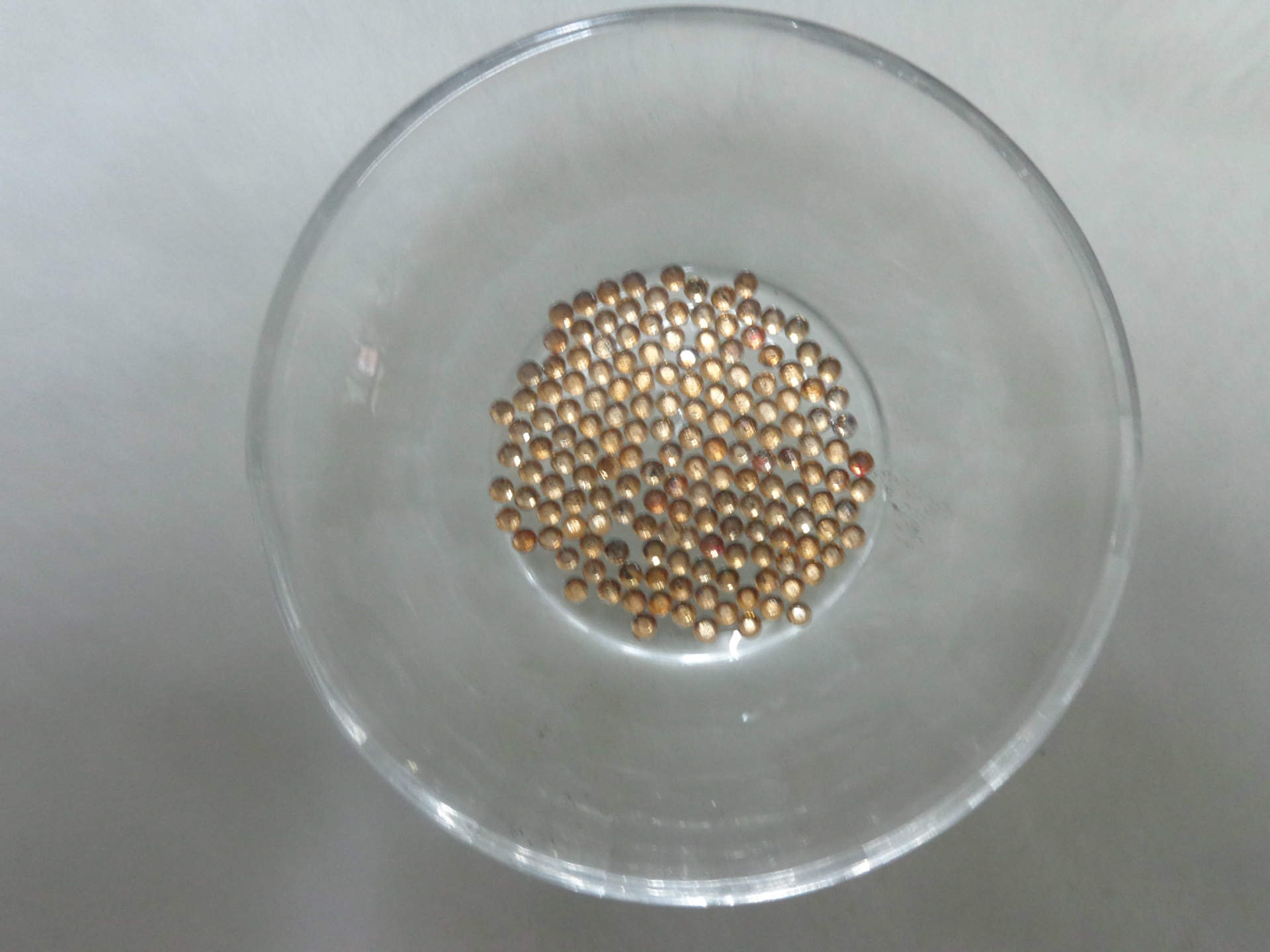 厂家直销钻石画专用钻批发银底不掉胶2.8mm杏色