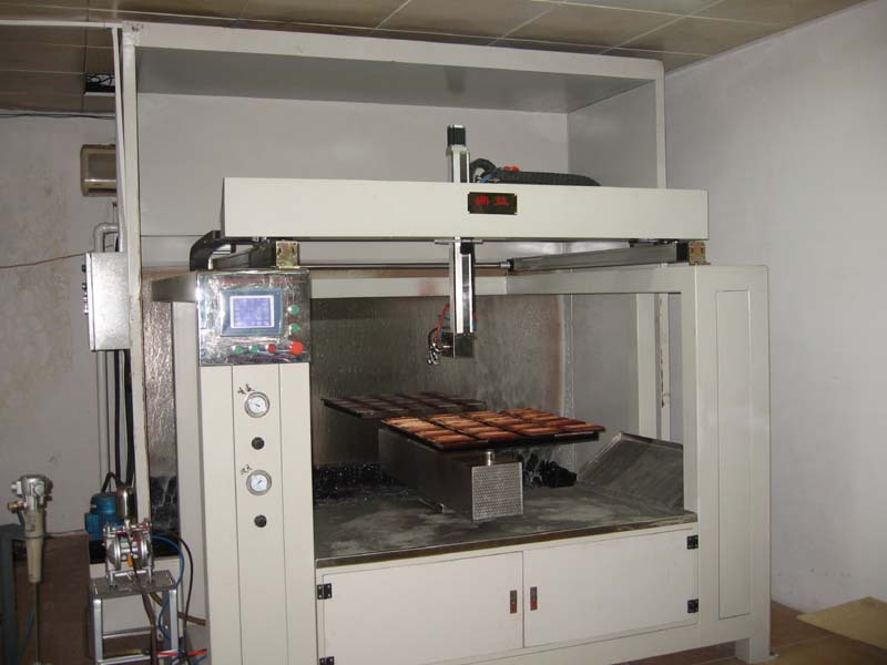 自动喷漆机,喷漆设备,五轴往复机【质量可靠,价格合理】