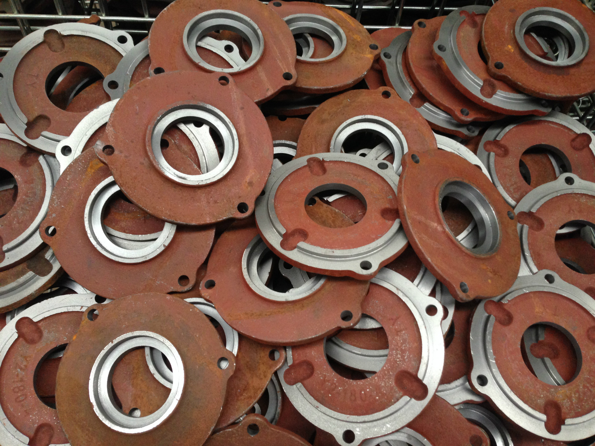 y2系列56电机壳/铁电机壳/铁机壳/压铸铁壳