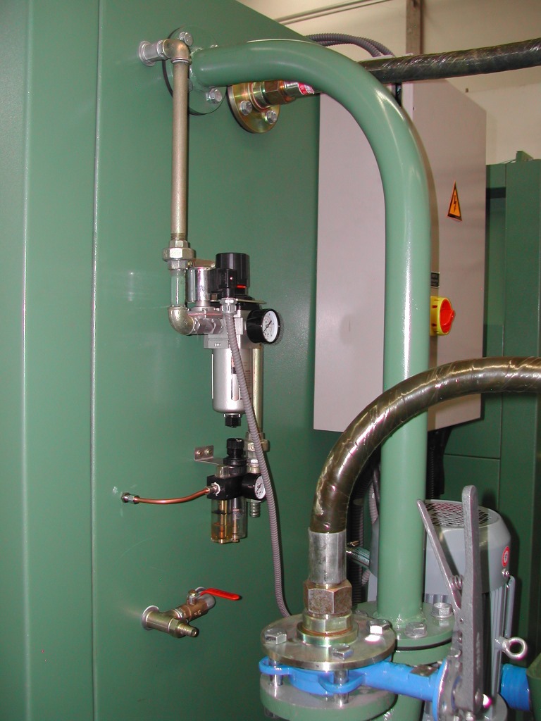 厂家直供喷砂房 北京长空喷砂机 ss-8型滚筒式液体喷砂机