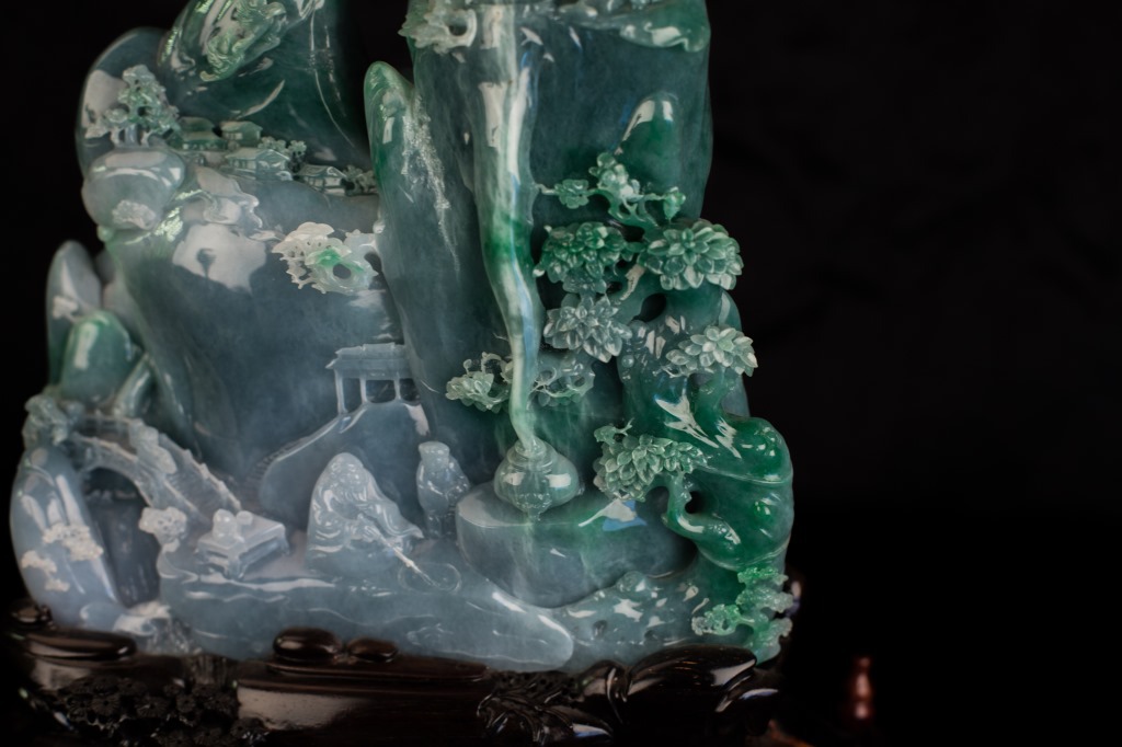 缅甸玉天然翡翠a货 糯种山水翡翠摆件 悟道 可出证书