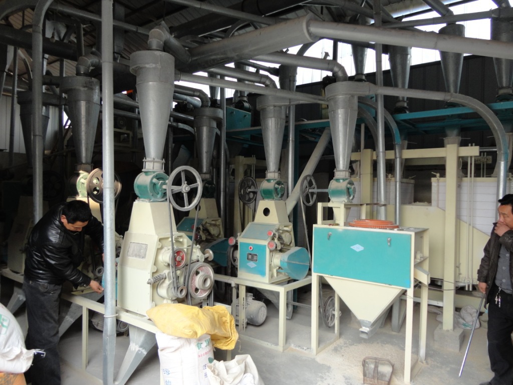 河南成立粮油机械有限公司,是专业从事玉米,小麦加工设备的开发,设计