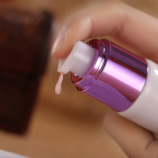 化妆品批发卡莉莱瓷白肌裸妆修复bb霜提亮肤色遮瑕一件代发