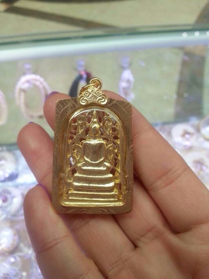 泰国佛牌批发款式多种样齐全大号中号佛牌批发