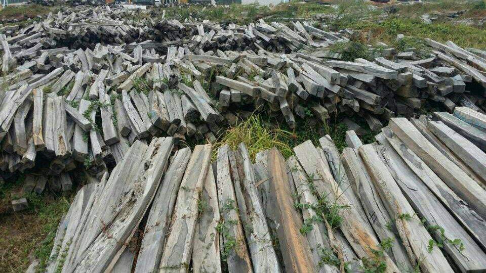 产品中心 原木材 > 清仓一批科檀 非洲小叶紫檀 科特迪瓦原木 红木