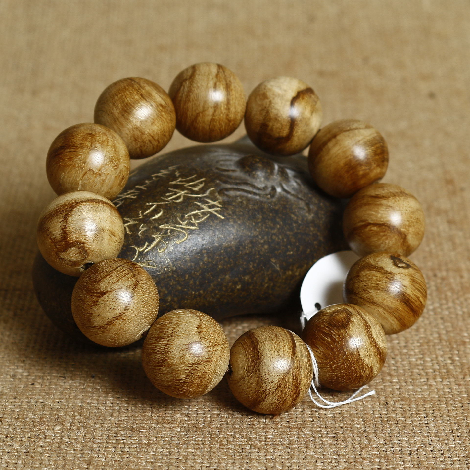 批发 马来ok沉香 老料佛珠手串 16mm天然精品男女手链