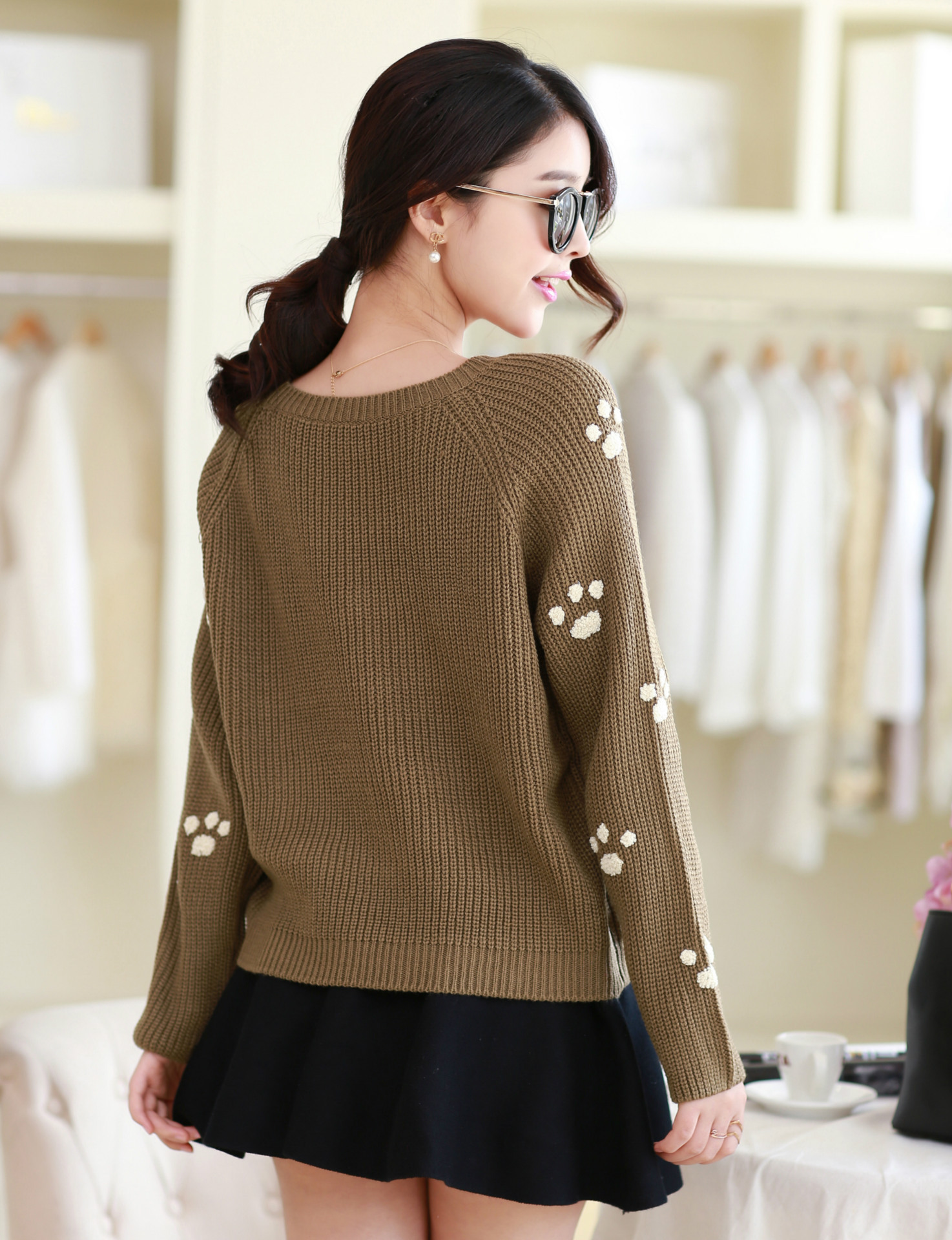 2014韩版新款 个性设计脚印图案女式针织毛衣 都市时尚女装批发图片