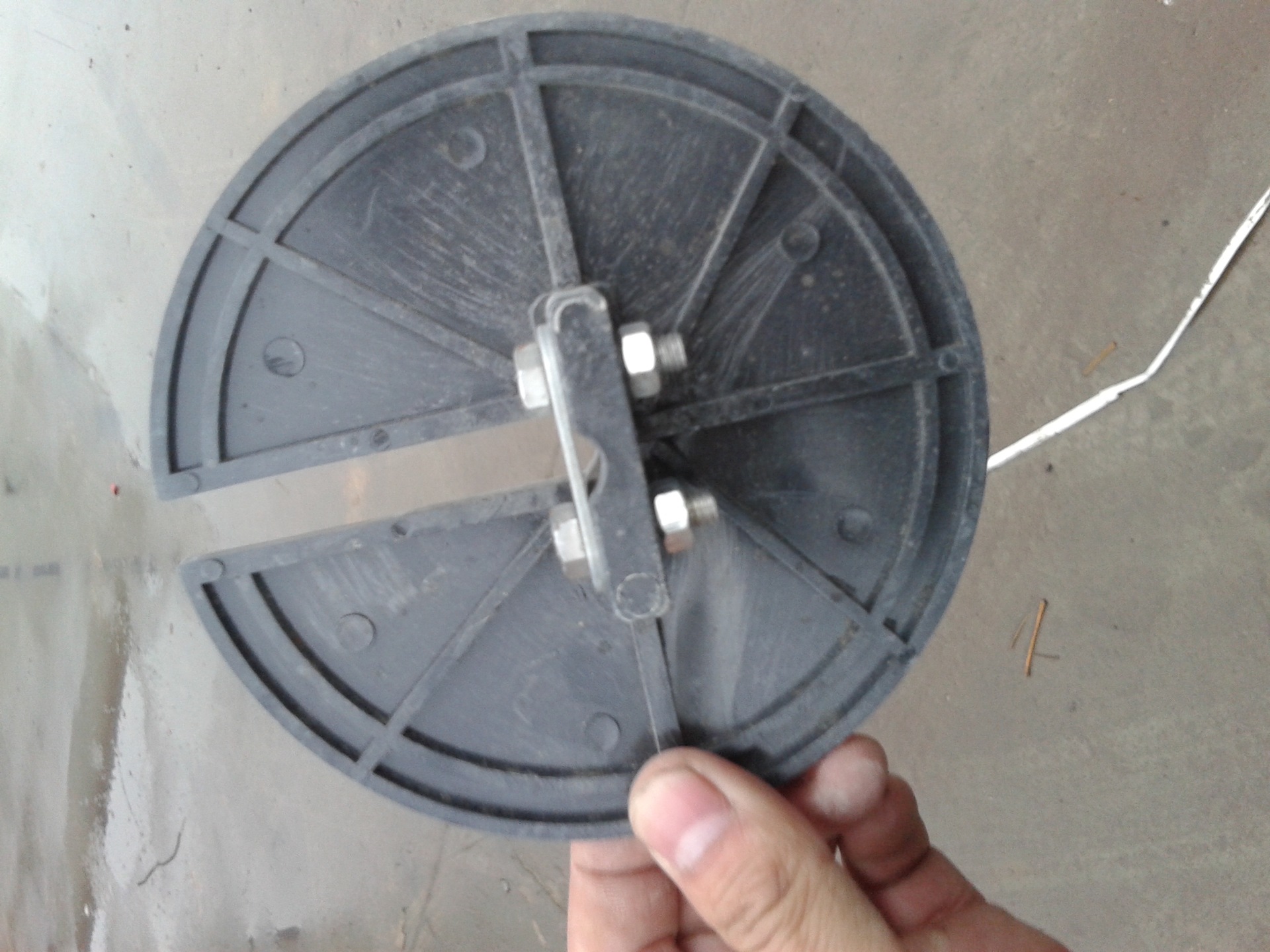 高空作业吊篮限位挡板 安全方便快捷 建筑施工 园林高空作业 图片_高