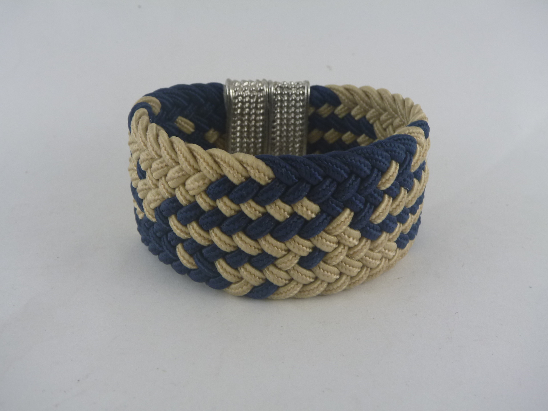 编织弹性布手镯手链磁扣花纹欧洲女时装配饰义乌厂家