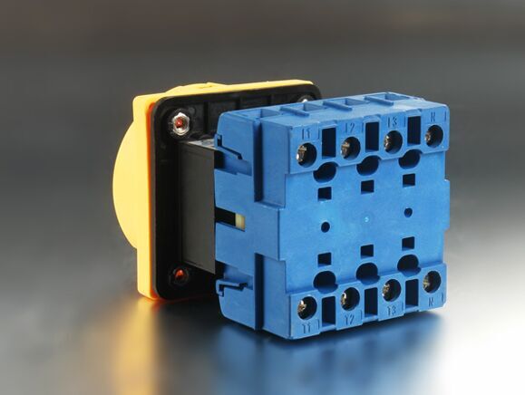 gld11-25a电源通断开关 4p四进四出工业控制电路切断组合转换开关_转