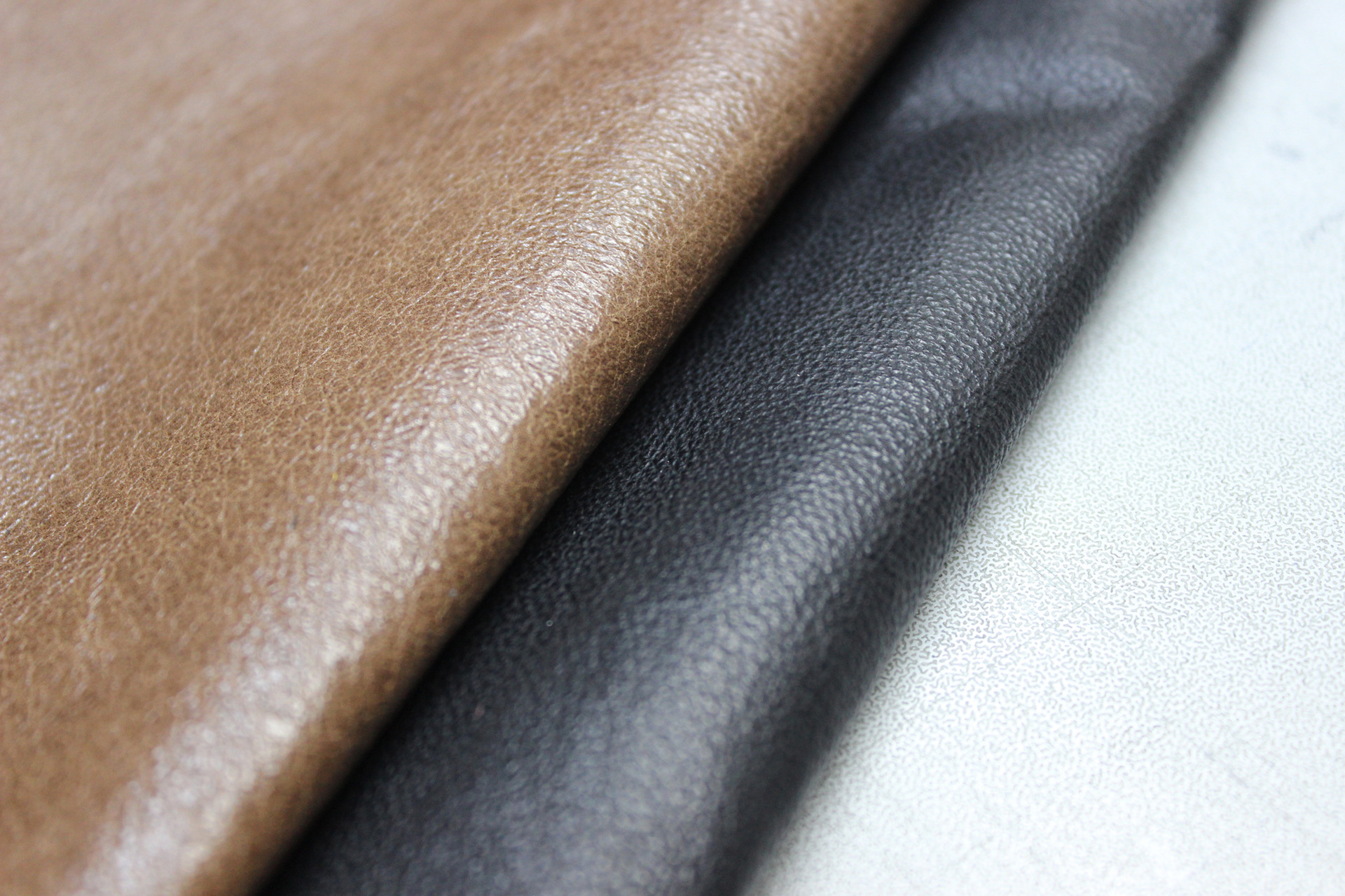 【蒙霸】猪皮 真皮风格皮 水染腊变 石头纹 蟒蛇纹 性价比高 服装