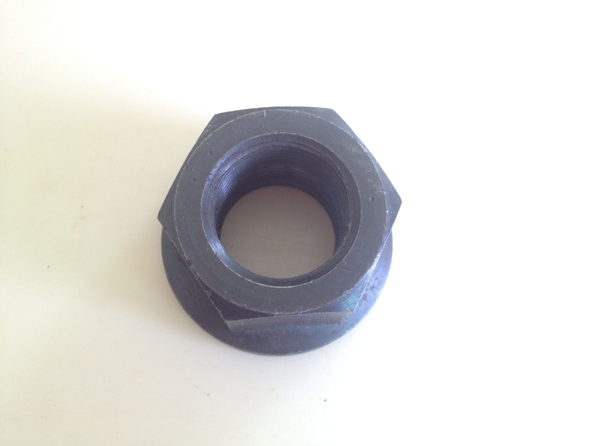 (厂家直销)红打螺母 m24带垫螺母 法兰螺母 din6923