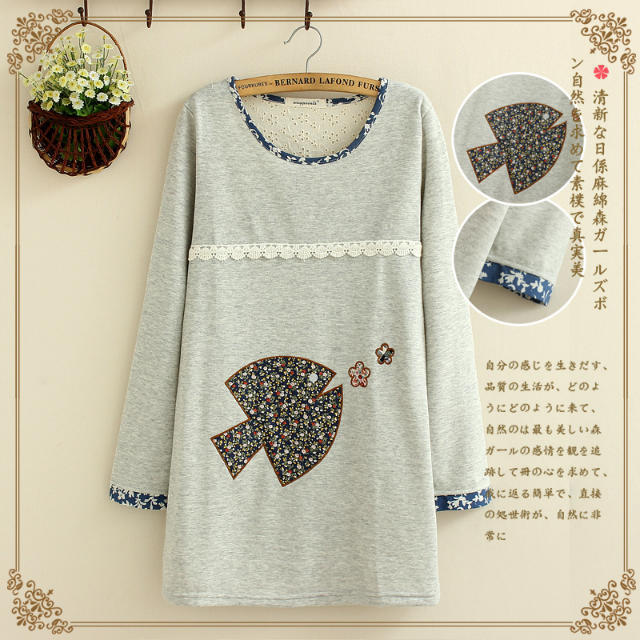 胸围:100cm    肩宽:40cm 衣长:80cm  袖长:59cm