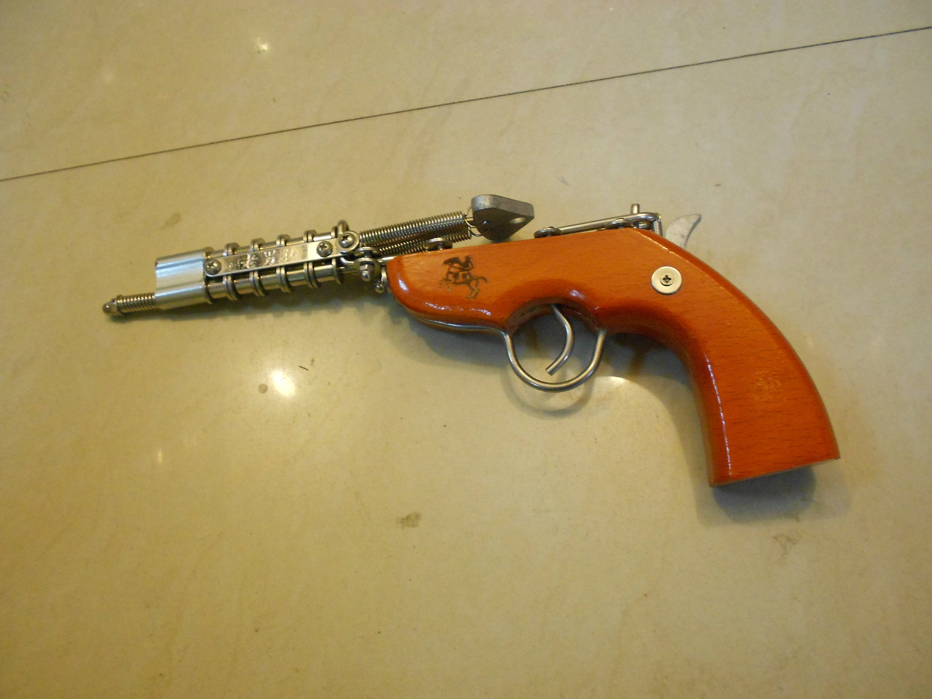 厂家供应 西部牛仔火柴枪 链条枪 洋火枪 洋火炮 链子枪