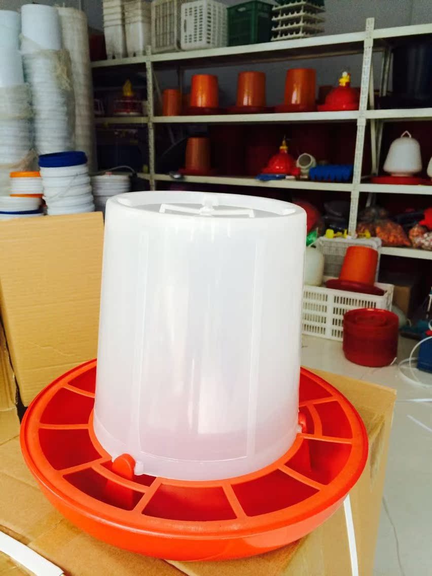 批发外贸鸡料桶 12kg加厚鸡料桶 鸡料槽 厂家直供销售