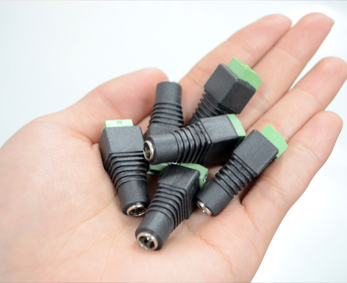 集中供电首选 绿色dc电源 dc拾音器电源头