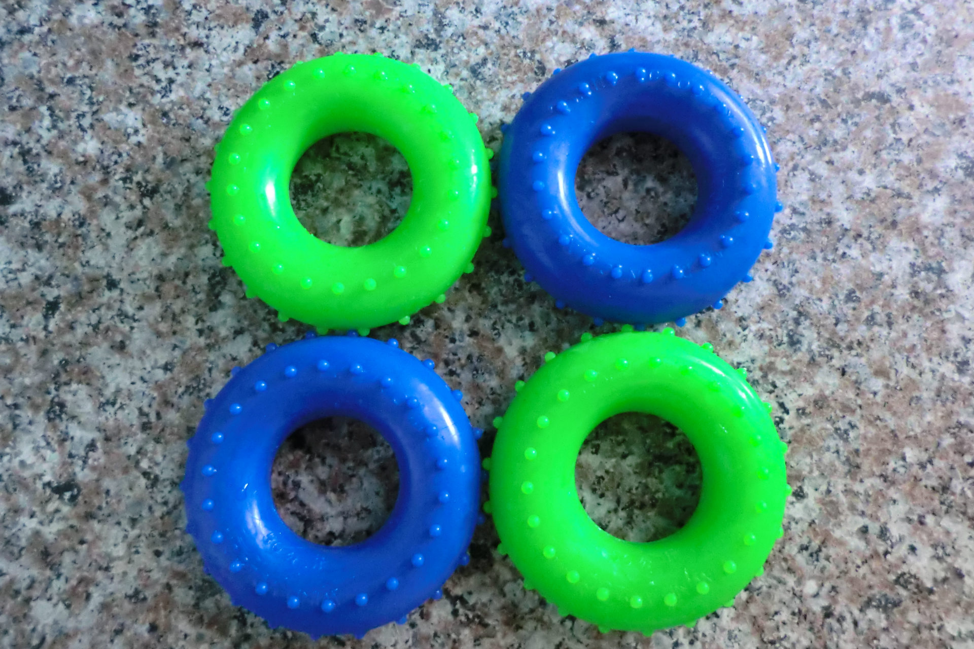 厂家批发 健身圈 握力圈 手掌按摩圈 健身握力器 弹性握力圈