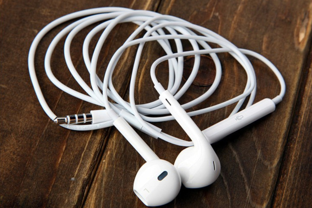 耳机批发 苹果iphone5/5s白色耳机 iphone5代线控耳机 重低音-手机