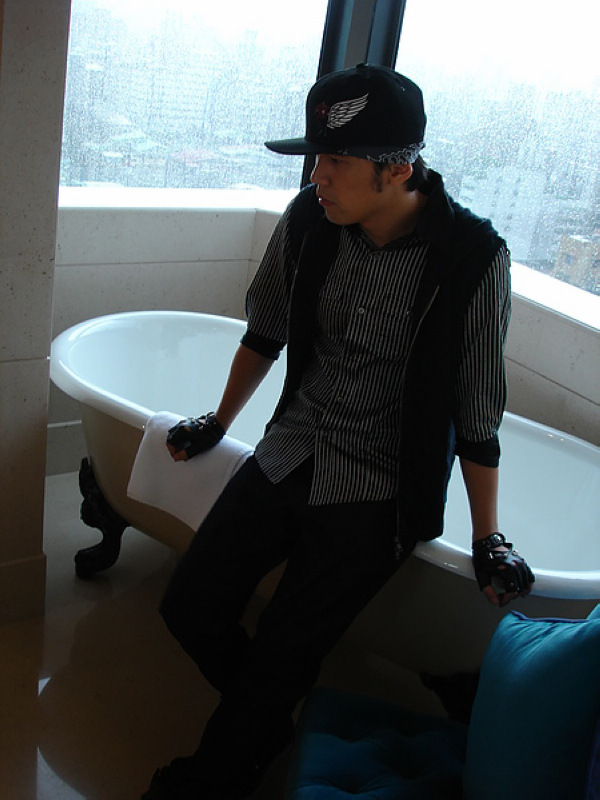 周杰伦  超跑女神> 同款平檐嘻哈帽 phantaci x new era合作联名