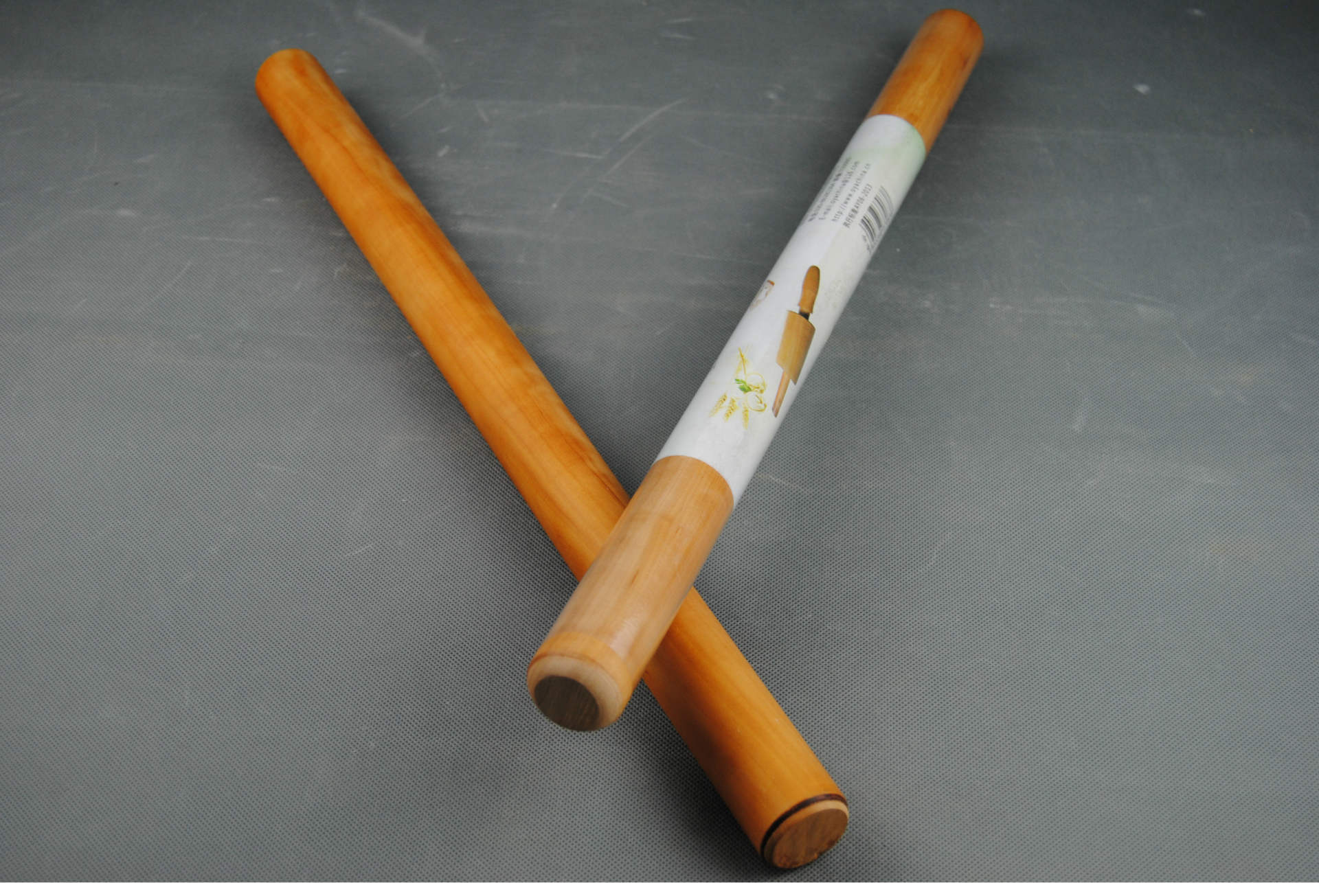 厂家直销奥亚梨木擀面杖压面杖饺子棍圆木面棒