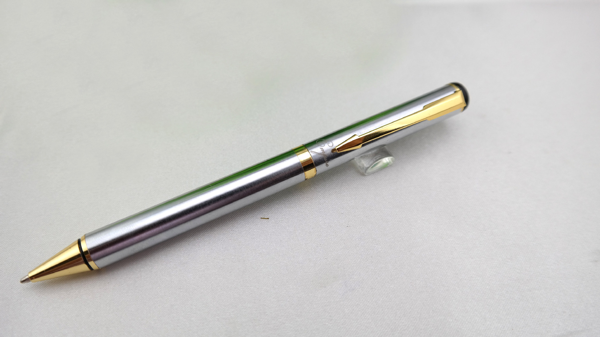 商务广告转动金属圆珠笔 不锈钢圆珠笔 高档礼品笔 定制企业logo