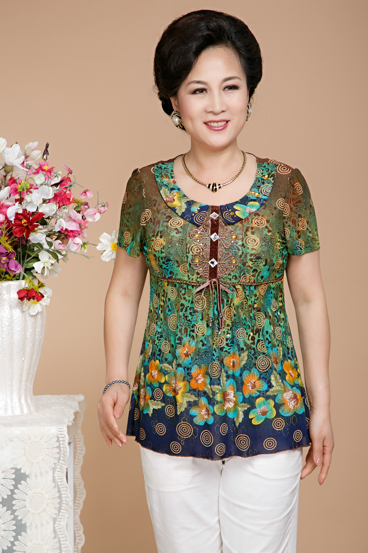 批发采购中老年女装-母亲节衣服 中老年女装夏装 民族风2种不同印花大