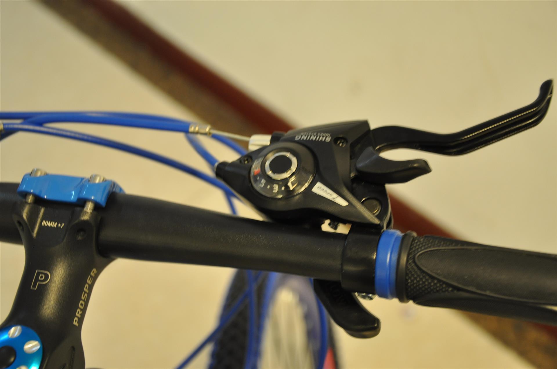 供应定位飞轮碳钢铝合金机械式碟刹森林狼山地自行车