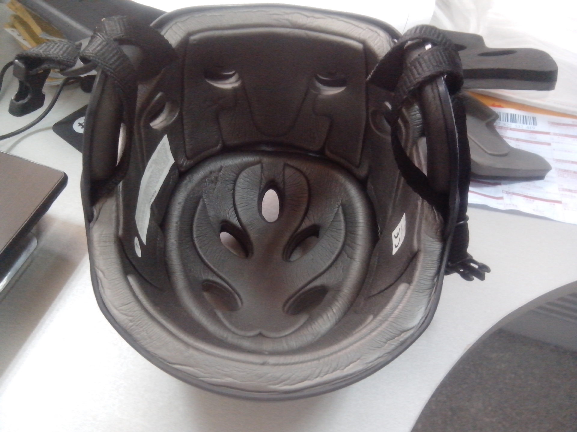 厂家热卖水上运动头盔内衬 各式各样头盔内衬