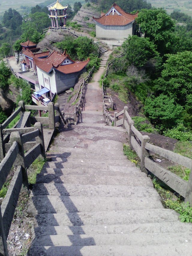 沙溪镇的饭甑山—上饶特色景点