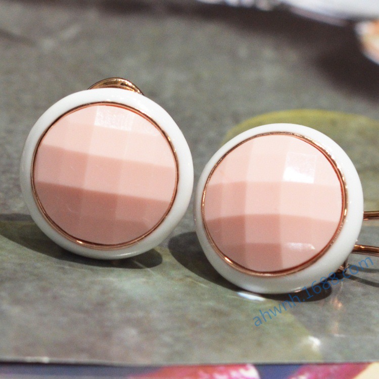 威妮华饰品厂家直销比拉正品耳饰批发甜美新款时尚纤维胶耳钉